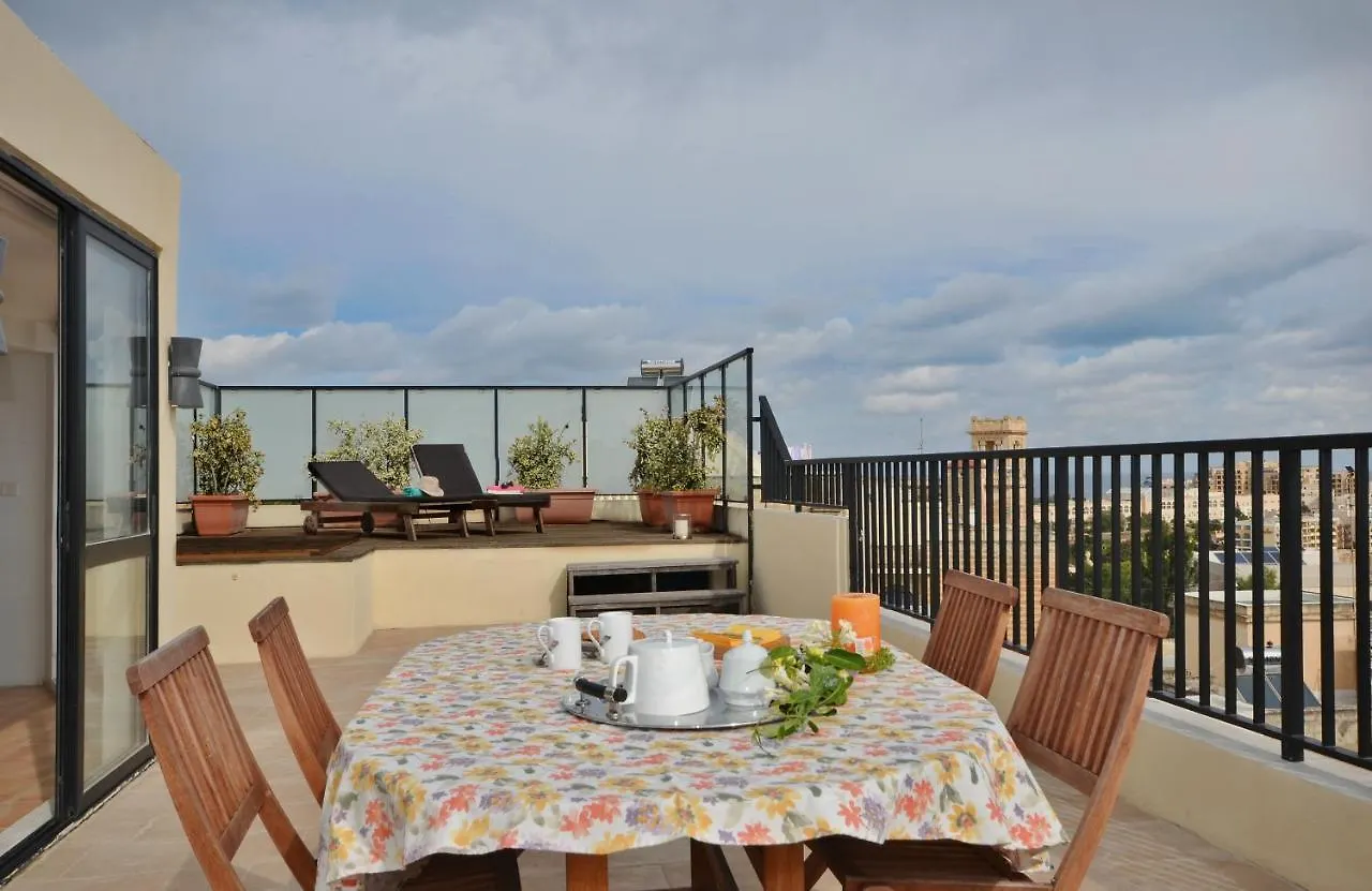 City Living Suite Tk 3 Rm 3 Saint Julian's Guest house