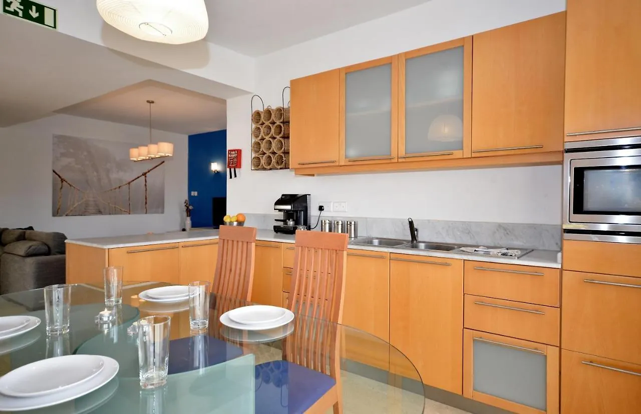 City Living Suite Tk 3 Rm 3 Saint Julian's
